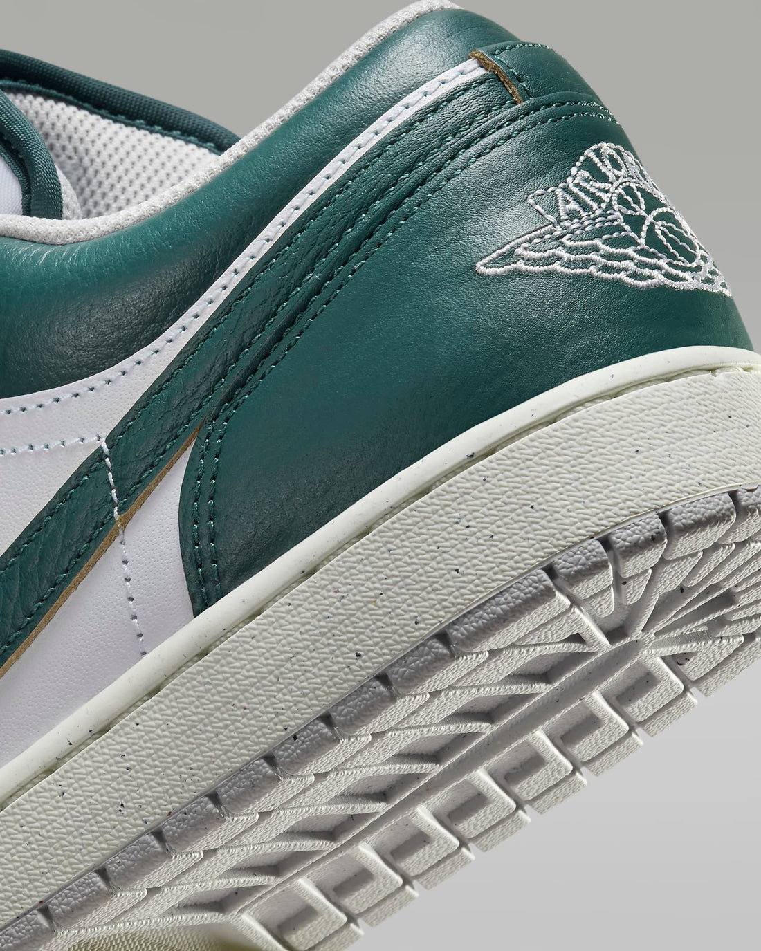 Air Jordan 1 Low SE