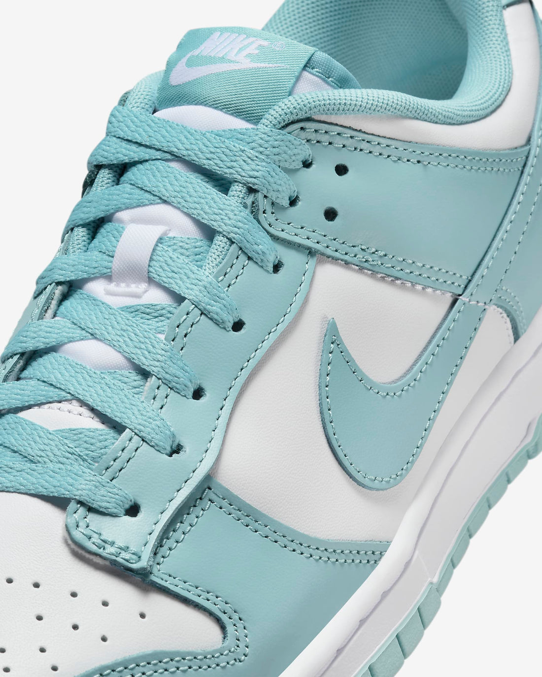 Nike Dunk Low Retro