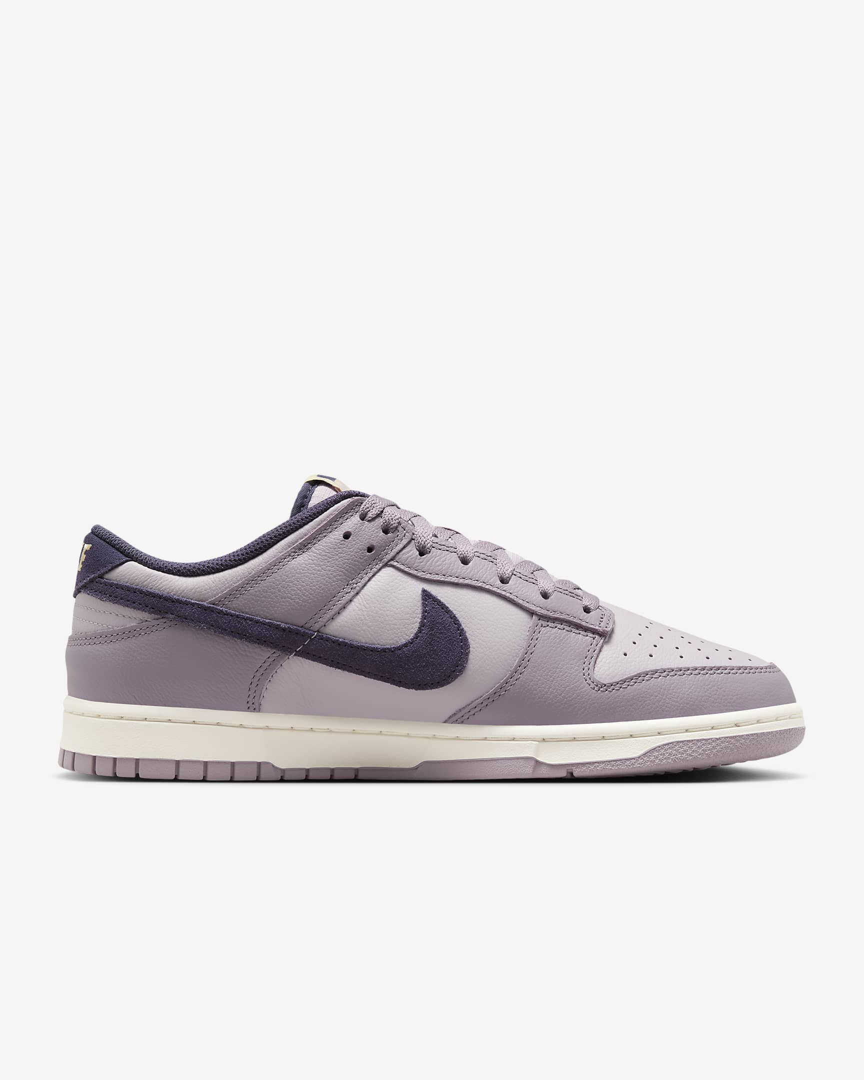 Nike Dunk Low Retro SE – BECKZ