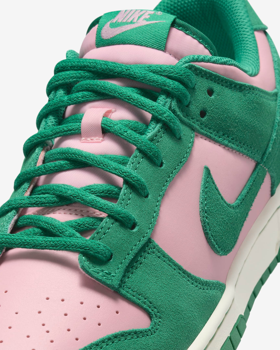 Nike Dunk Low Retro SE