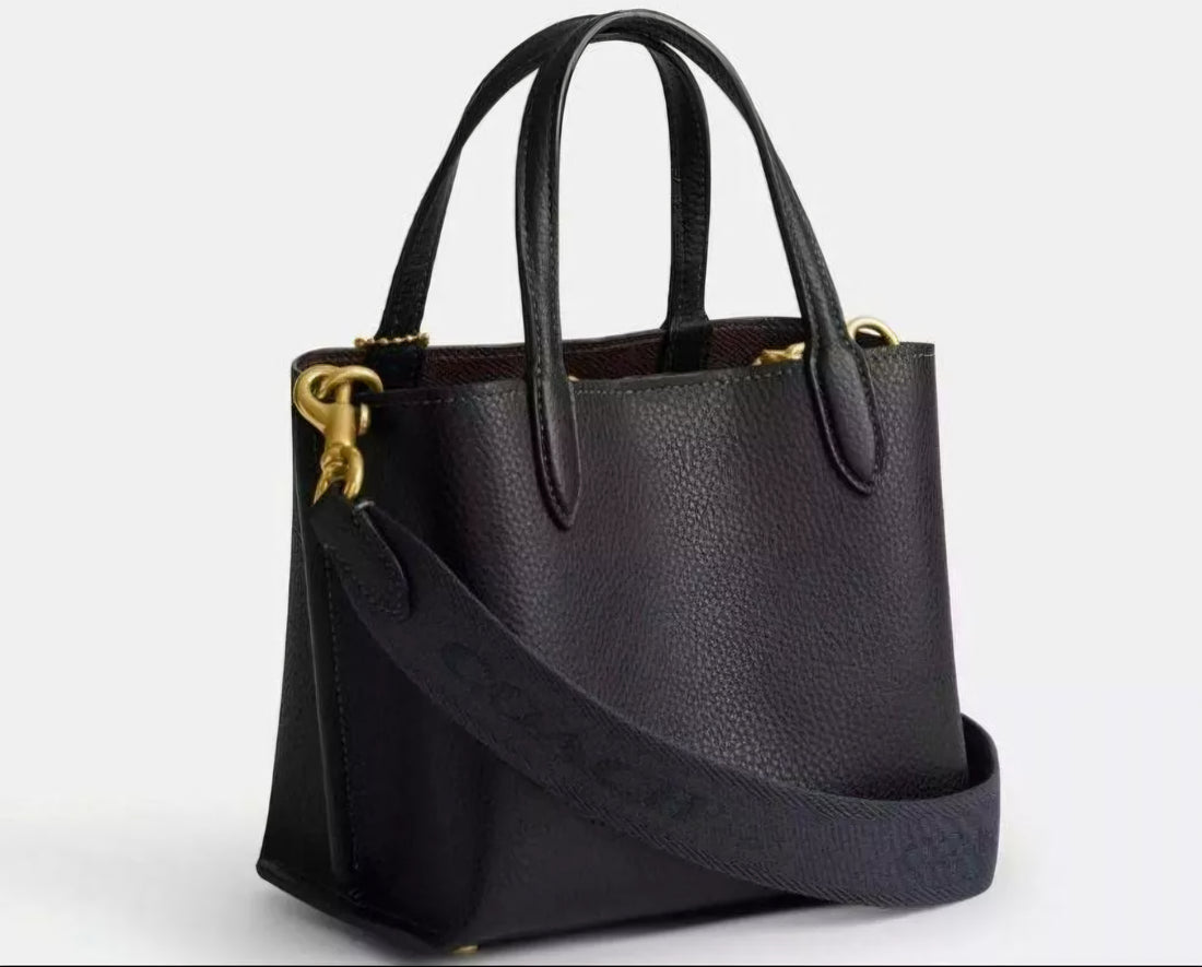 COACH Willow Tote Bag 18 with pouch Black Multi CW549 Outlet NEW